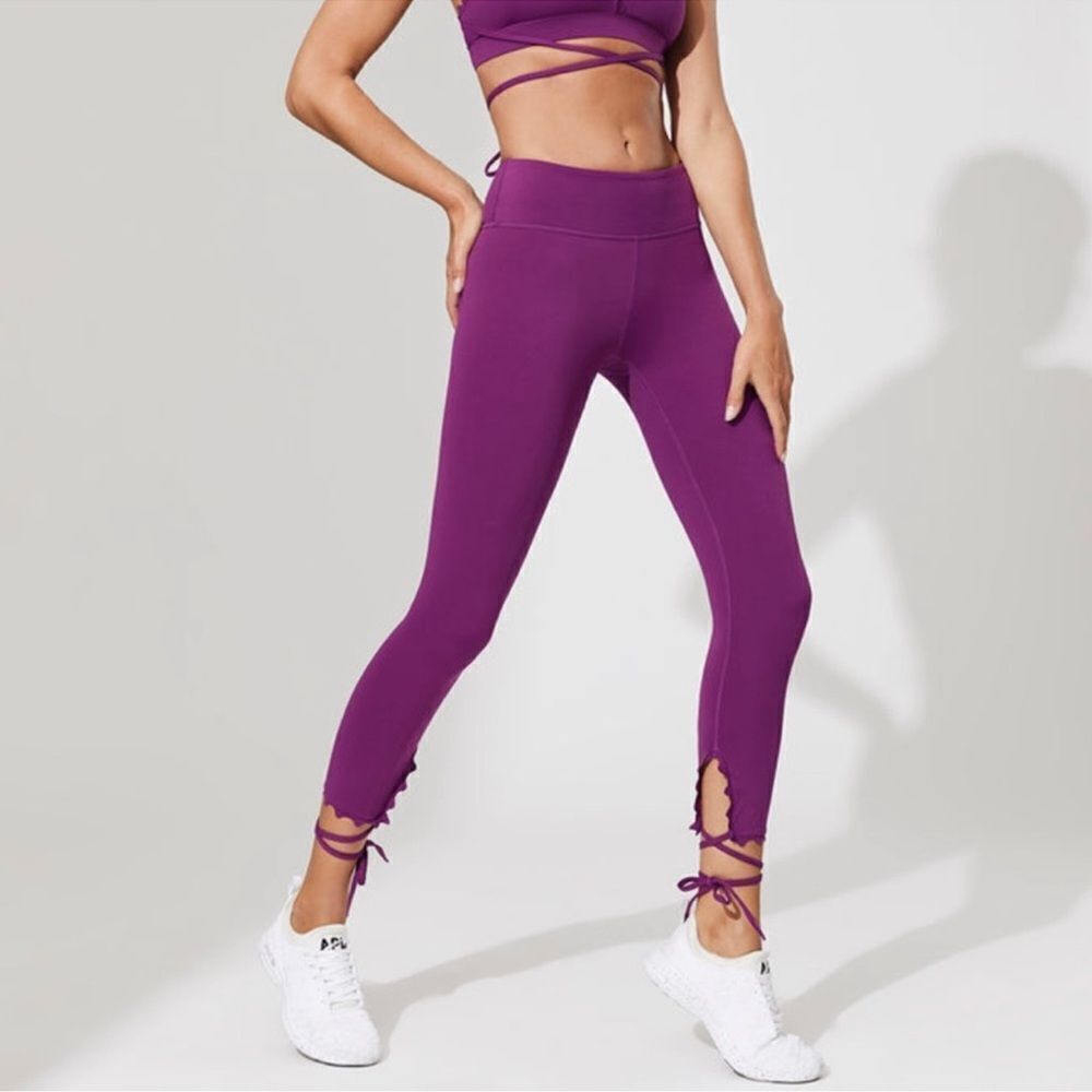 Carbon 38 x Chill by Will Bestow Berry size 2 / Medium